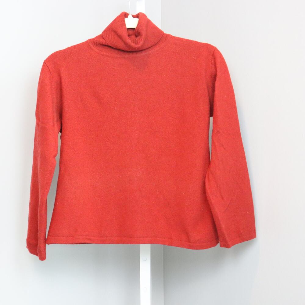 Harold’s Red Merino Wool Turtleneck Sweater Vintage Women’s M‎ Runs Small